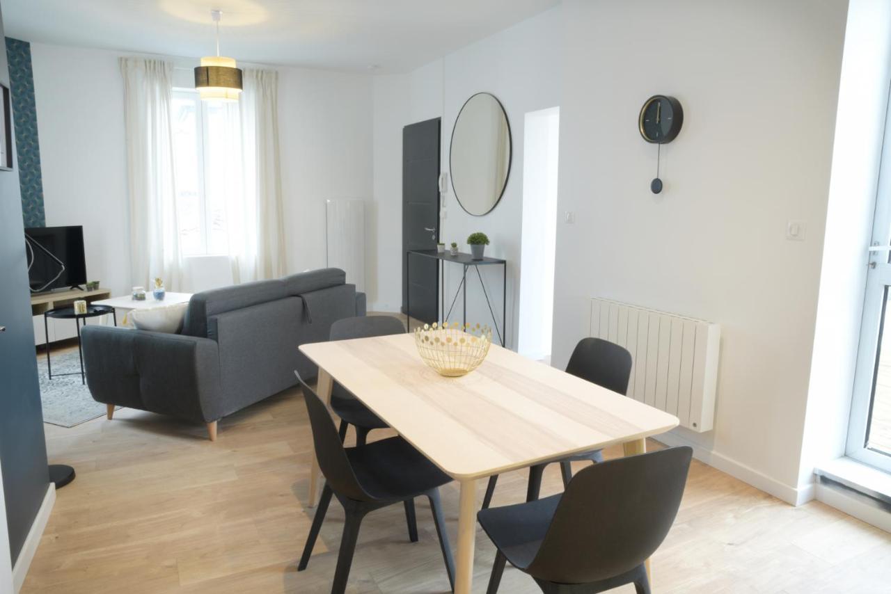 T2 De 55M2 Avec Toit Terrasse, Hyper Centre, Wifi, Draps, Savons Et Serviettes Fournis Cognac Exterior foto